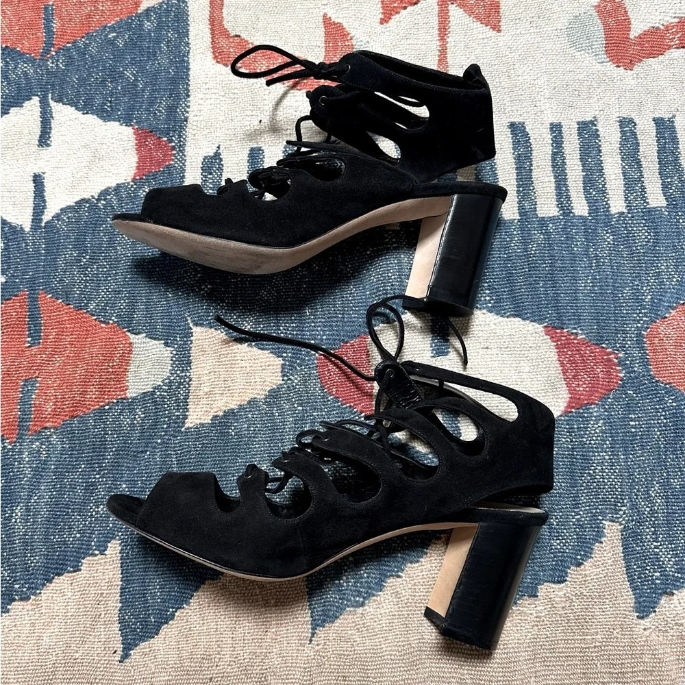 Manolo Blahnik Attal Black Suede Gladiator Lace-up Heeled Sandals - Like new - Picture 7 of 16